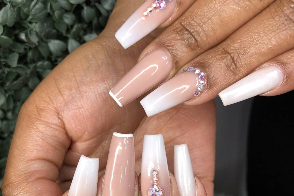 Sky Nails gallery image 16