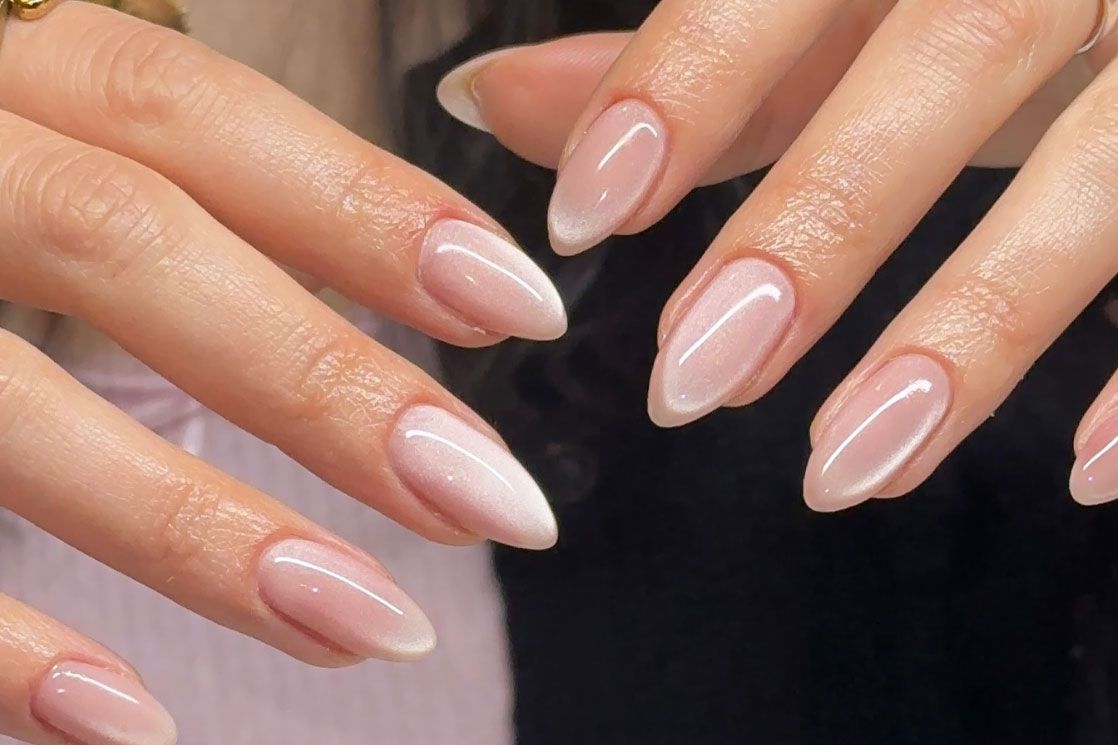 Sky Nails interior and service photo