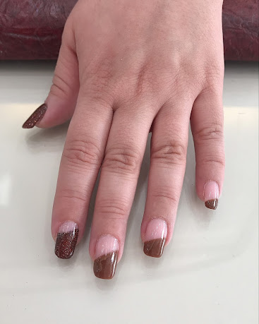 Sky Nails gallery image 4
